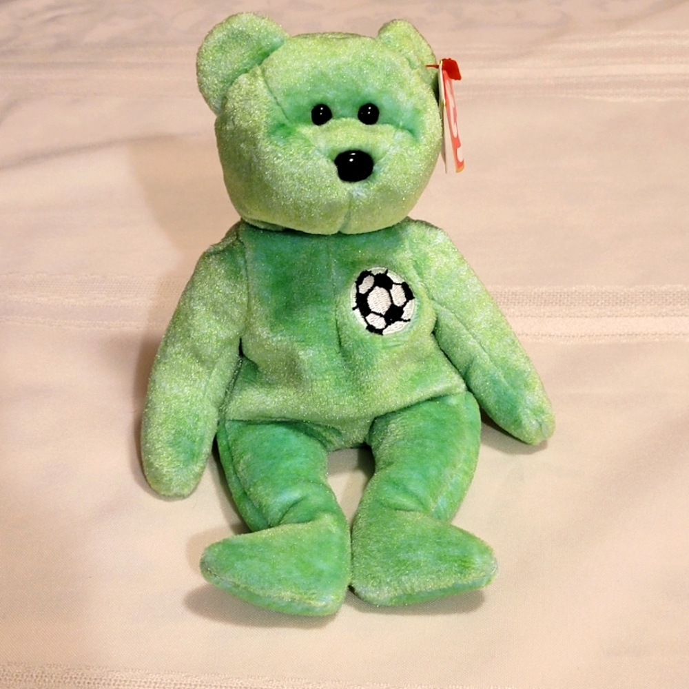 Ty Kicks the Bear Beanie Baby 1998/1999 NWT